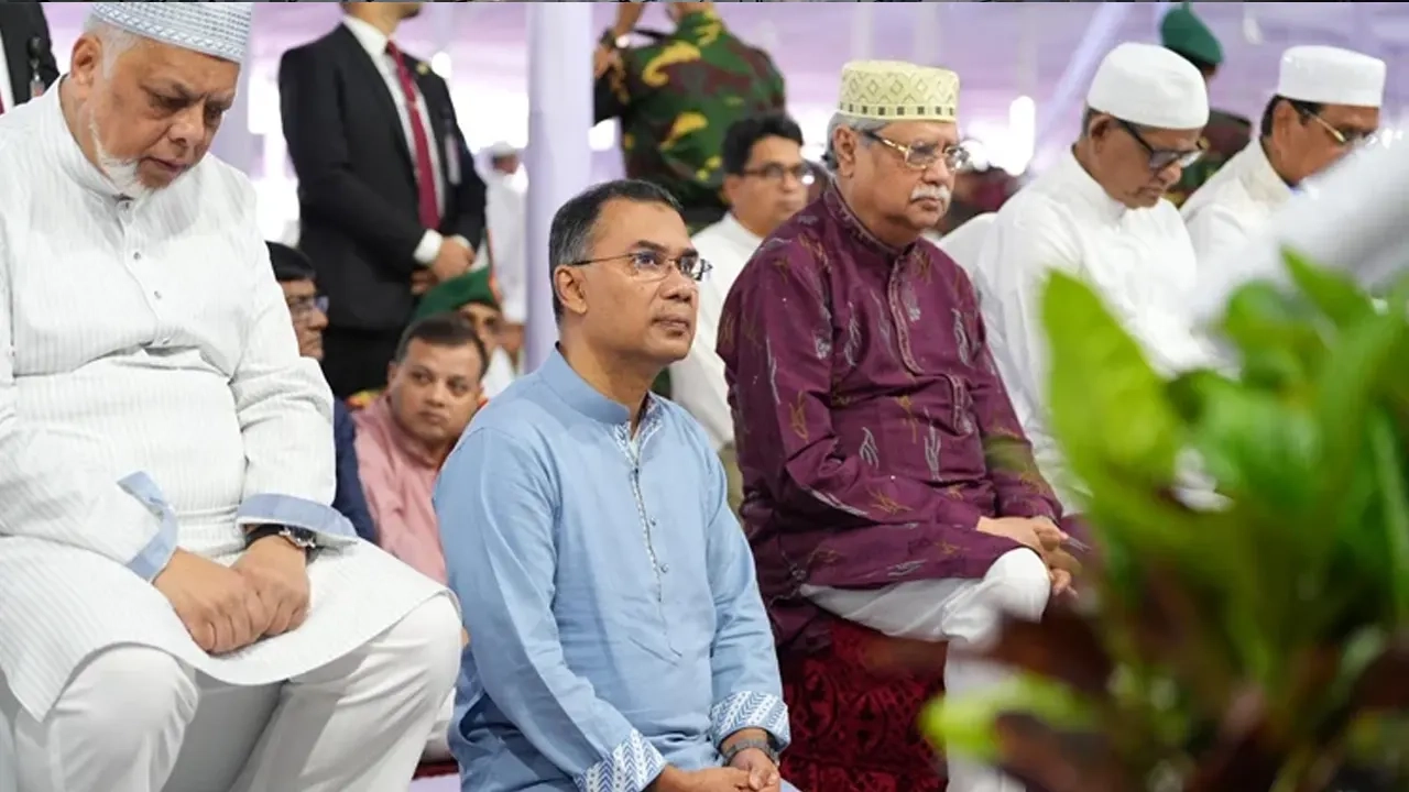 জাতীয় ঈদগাহ ময়দানে রাষ্ট্রপতি মো. সাহাবুদ্দিন এবং প্রধানমন্ত্রী তারেক রহমান ।। ছবি: সংগৃহীত