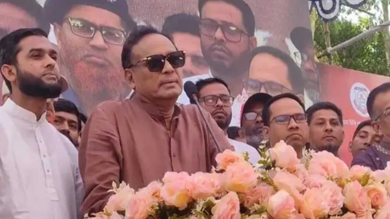 ডাক, টেলিযোগাযোগ, তথ্য প্রযুক্তি মন্ত্রণালয় এবং বিজ্ঞান ও প্রযুক্তি মন্ত্রণালয়ের মন্ত্রী ফকির মাহবুব আনাম