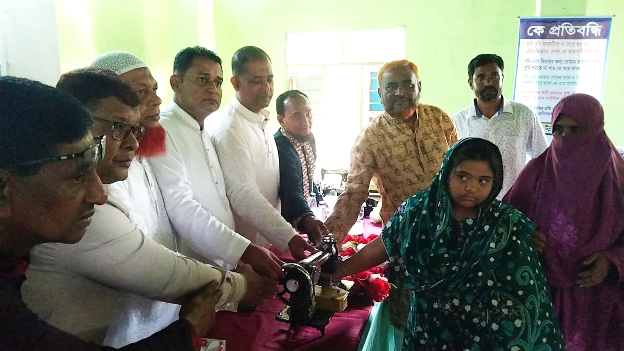 অনুষ্ঠানে প্রধান অতিথি হিসেবে উপস্থিত ছিলেন উপজেলা বিএনপির সভাপতি মো. জাফর ইকবাল