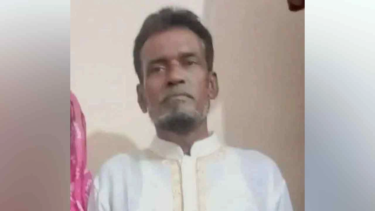 মোঃ রুহুল আমিন ঘরামী (৫৫)