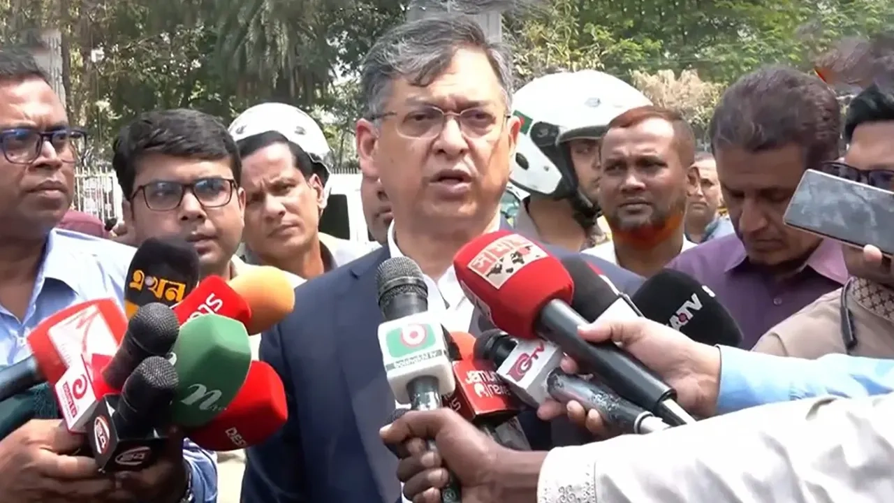 বিএনপির স্থায়ী কমিটির সদস্য ও স্বরাষ্ট্রমন্ত্রী সালাহউদ্দিন আহমদ