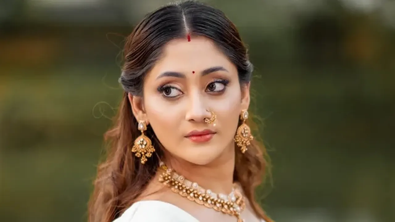 ঢাকাই সিনেমার তরুণ অভিনেত্রী পূজা চেরি