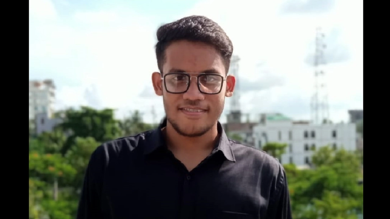 আতিক খসরু