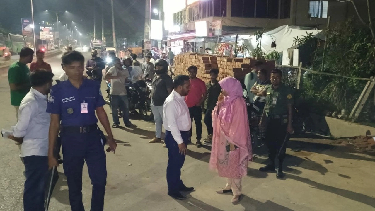 খাগড়াছড়ির সড়কে শৃঙ্খলা ফেরাতে অভিযান