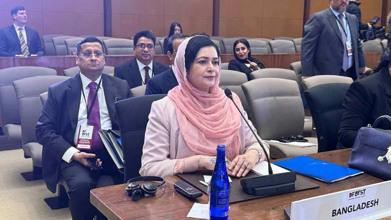 সম্মেলনে ডা. জুবাইদা রহমান