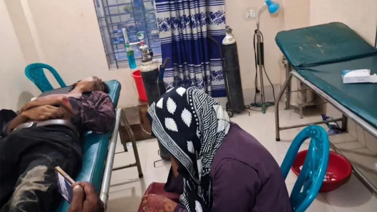 কুষ্টিয়ায় প্রেমিকার সামনে বিষপানে প্রেমিকের আত্মহত্যা