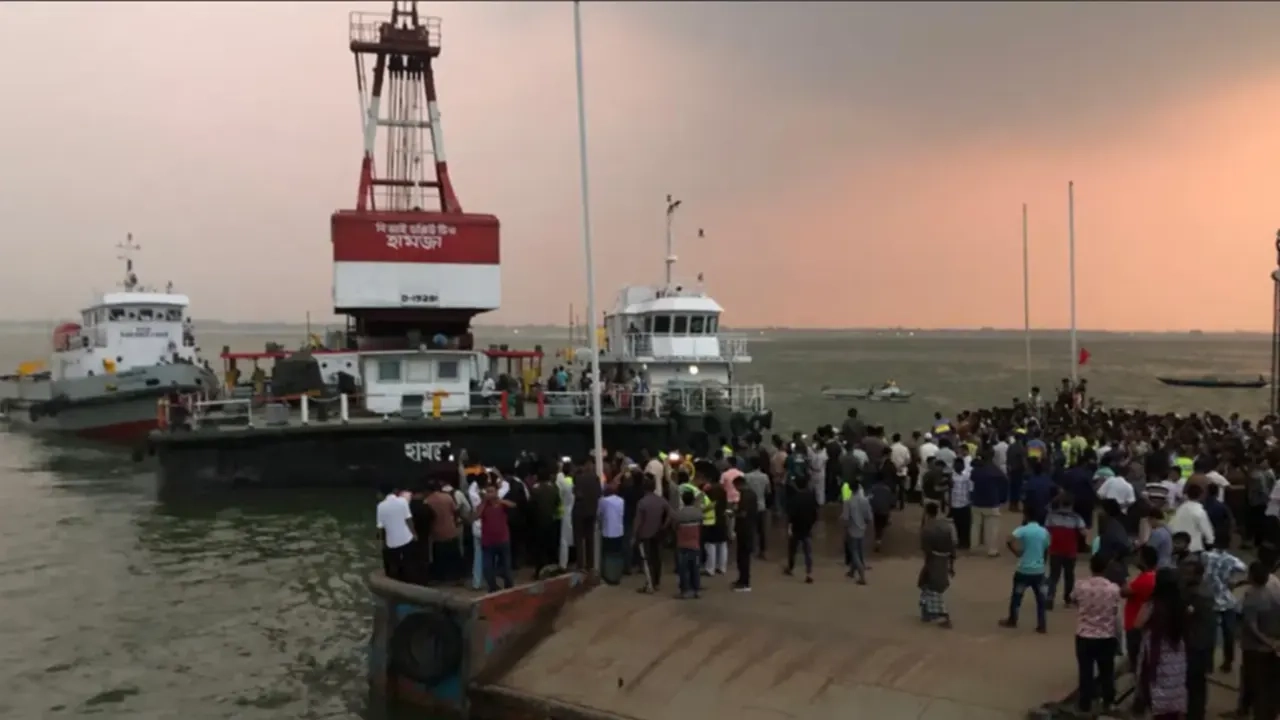 উদ্ধারকারী জাহাজ হামজা