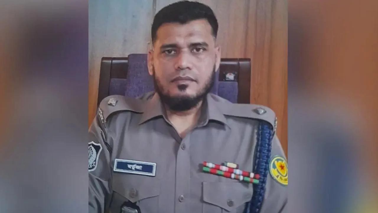 হাতিরঝিল থানার ভারপ্রাপ্ত কর্মকর্তা (ওসি) গোলাম মর্তুজা।