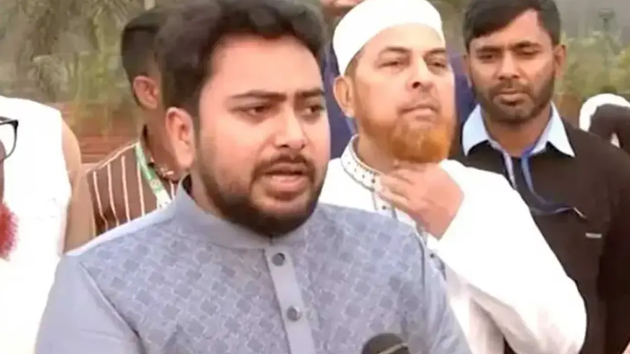 জাতীয় নাগরিক পার্টির (এনসিপি) আহ্বায়ক ও বিরোধী দলীয় চিফ হুইপ নাহিদ ইসলাম