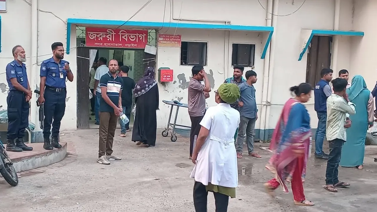 নড়াইল সদর হাসপাতালের জরুরি বিভাগ