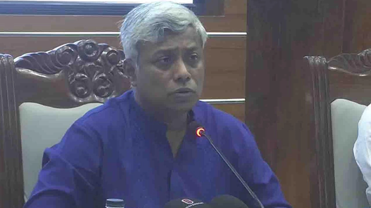 বিদ্যুৎ, জ্বালানি ও খনিজসম্পদ মন্ত্রণালয়ের প্রতিমন্ত্রী অনিন্দ্য ইসলাম অমিত।