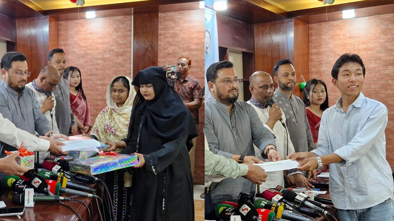 শহীদ জামালের মেয়ের বিয়েতে ও কৃতী শিক্ষার্থী জপেলকে প্রধানমন্ত্রীর শুভেচ্ছা উপহার।