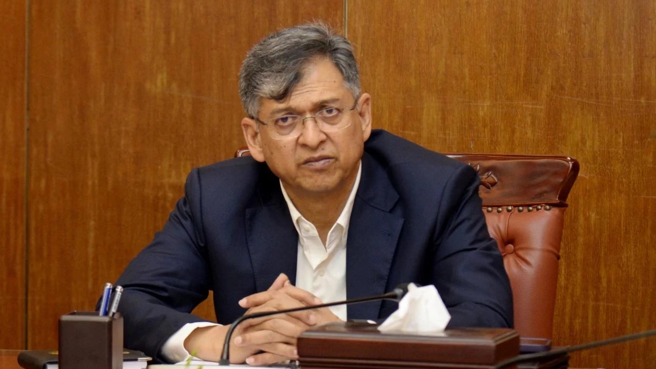 স্বরাষ্ট্রমন্ত্রী সালাহউদ্দিন আহমদ