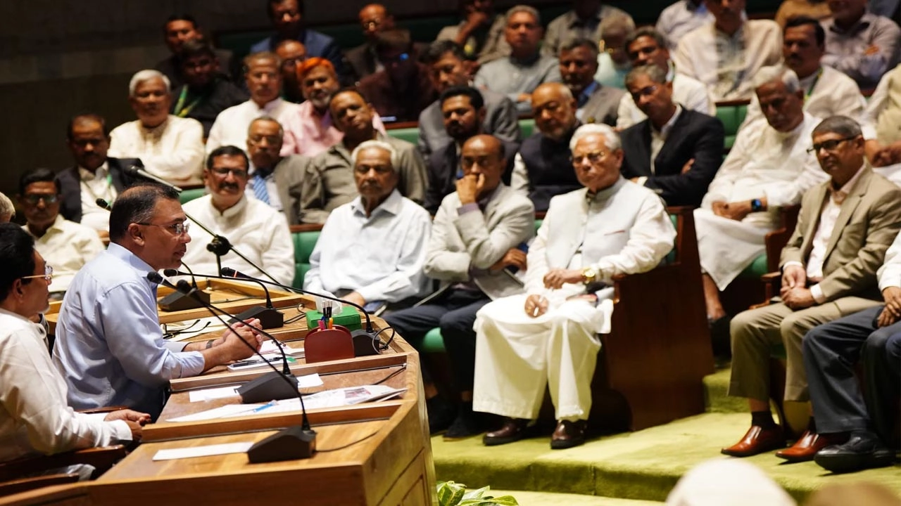 জাতীয় সংসদের কার্যক্রমে গতি আনতে প্রধানমন্ত্রী ও সংসদ নেতা তারেক রহমানের সভাপতিত্বে গুরুত্বপূর্ণ বৈঠক