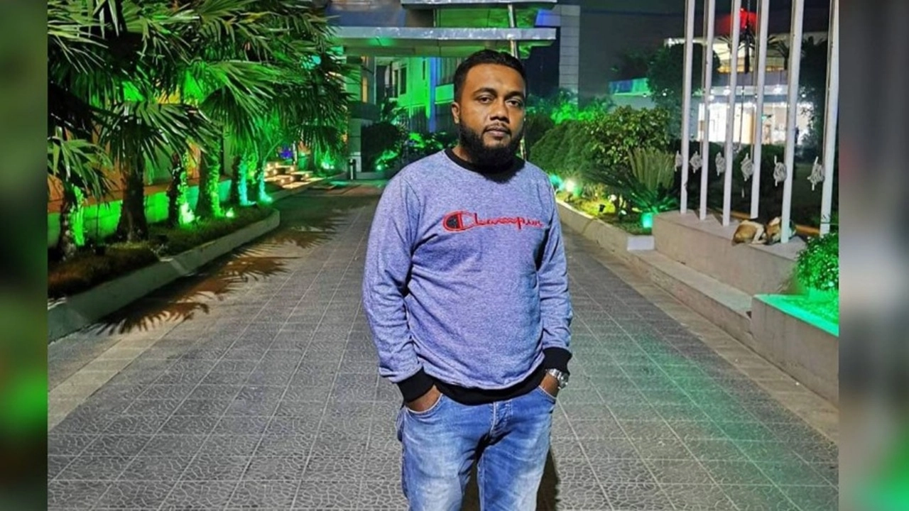 যুবলীগ নেতার গুদাম থেকে ৬ হাজার লিটার তেল উদ্ধার