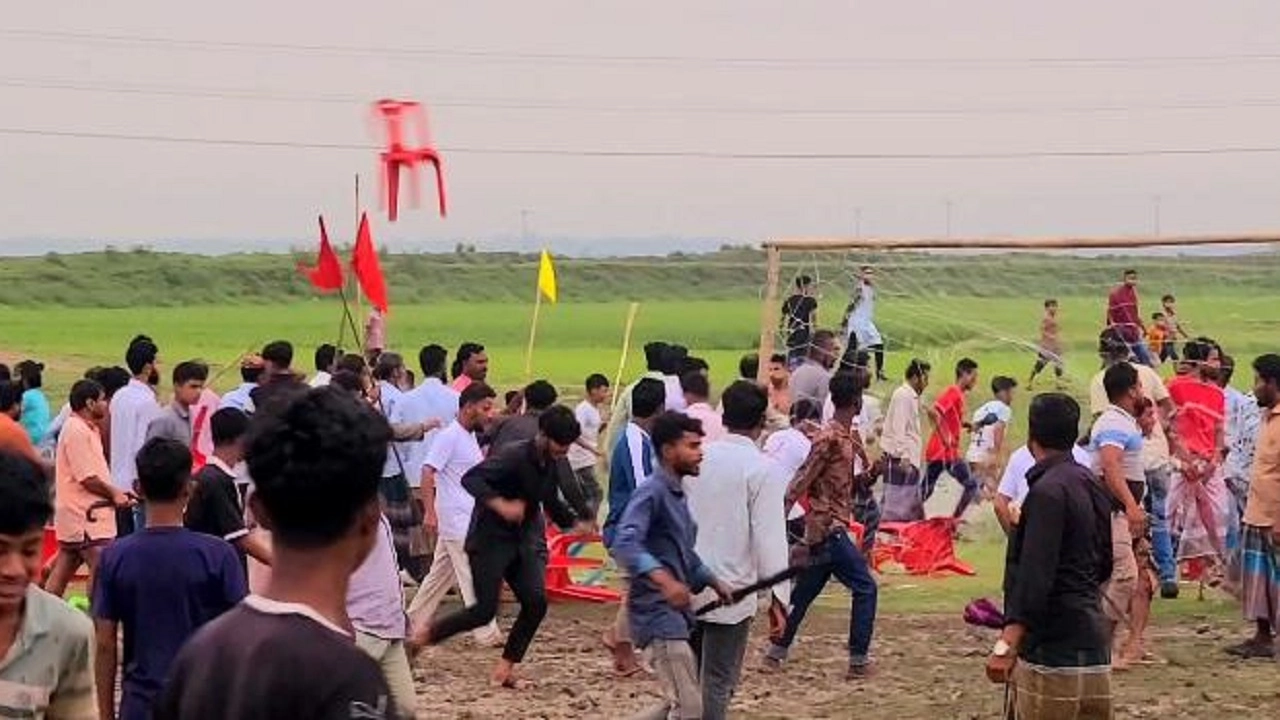 ব্রাহ্মণবাড়িয়ায় গোল দেওয়া নিয়ে সংঘর্ষ, আহত ১০