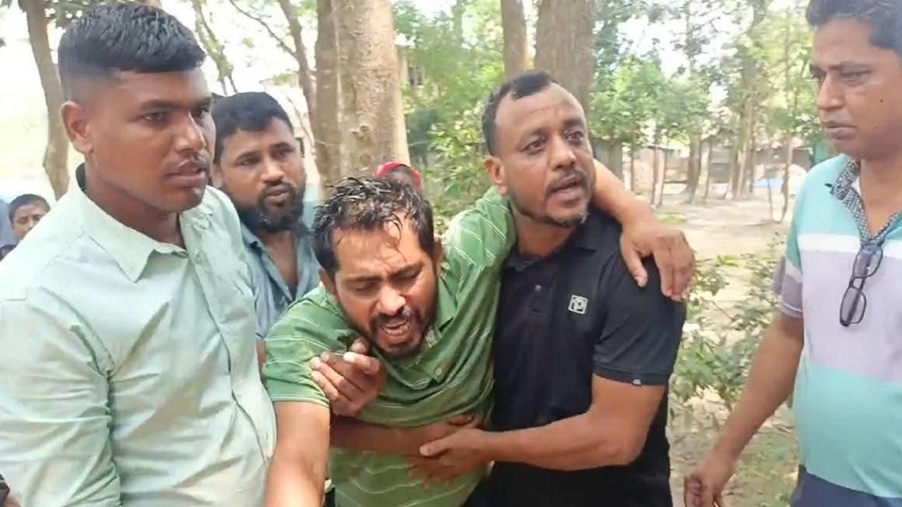 নিহতদের স্বজনের কান্না