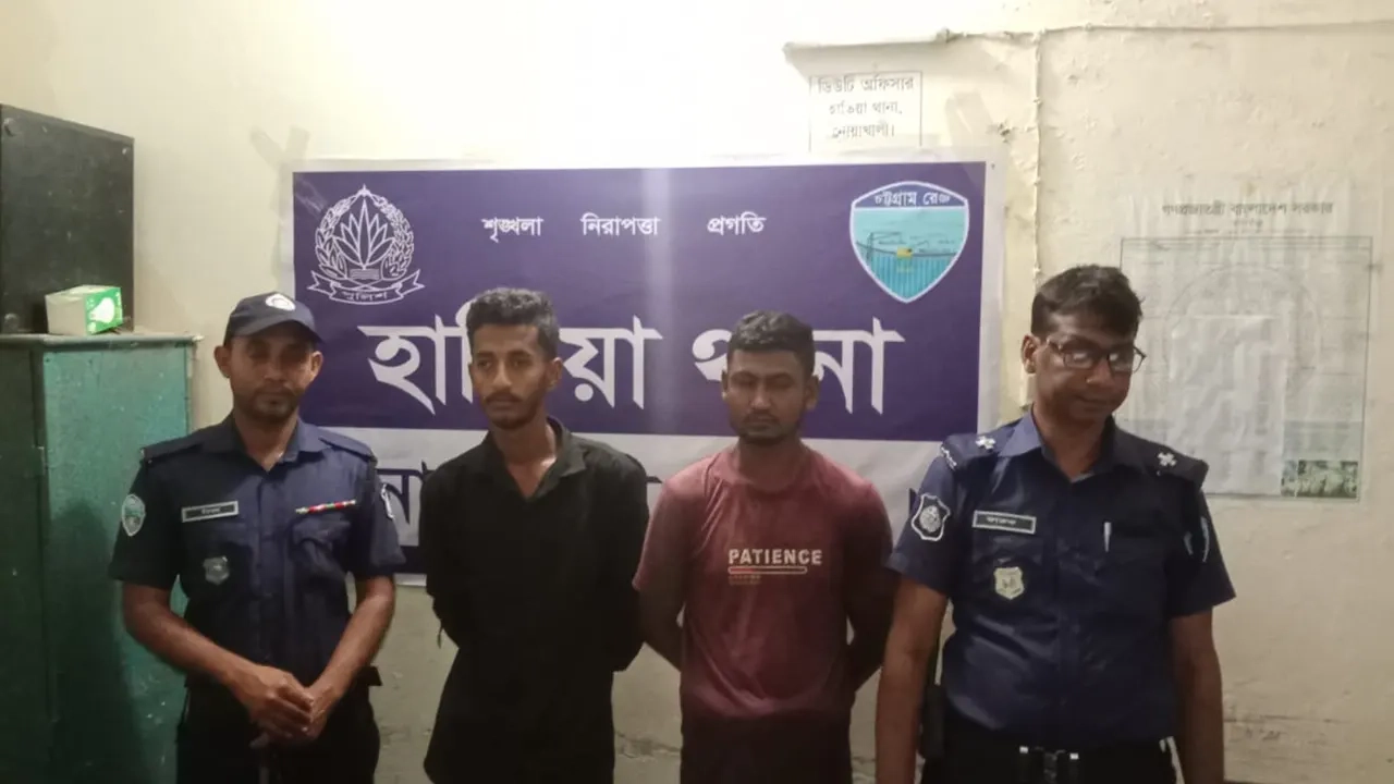 নোয়াখালীতে চোরাই ডিজেলসহ গ্রেপ্তার ২ যুবক