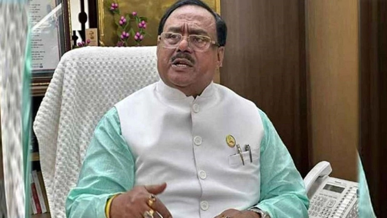 সাবেক খাদ্যমন্ত্রী সাধন চন্দ্র মজুমদার