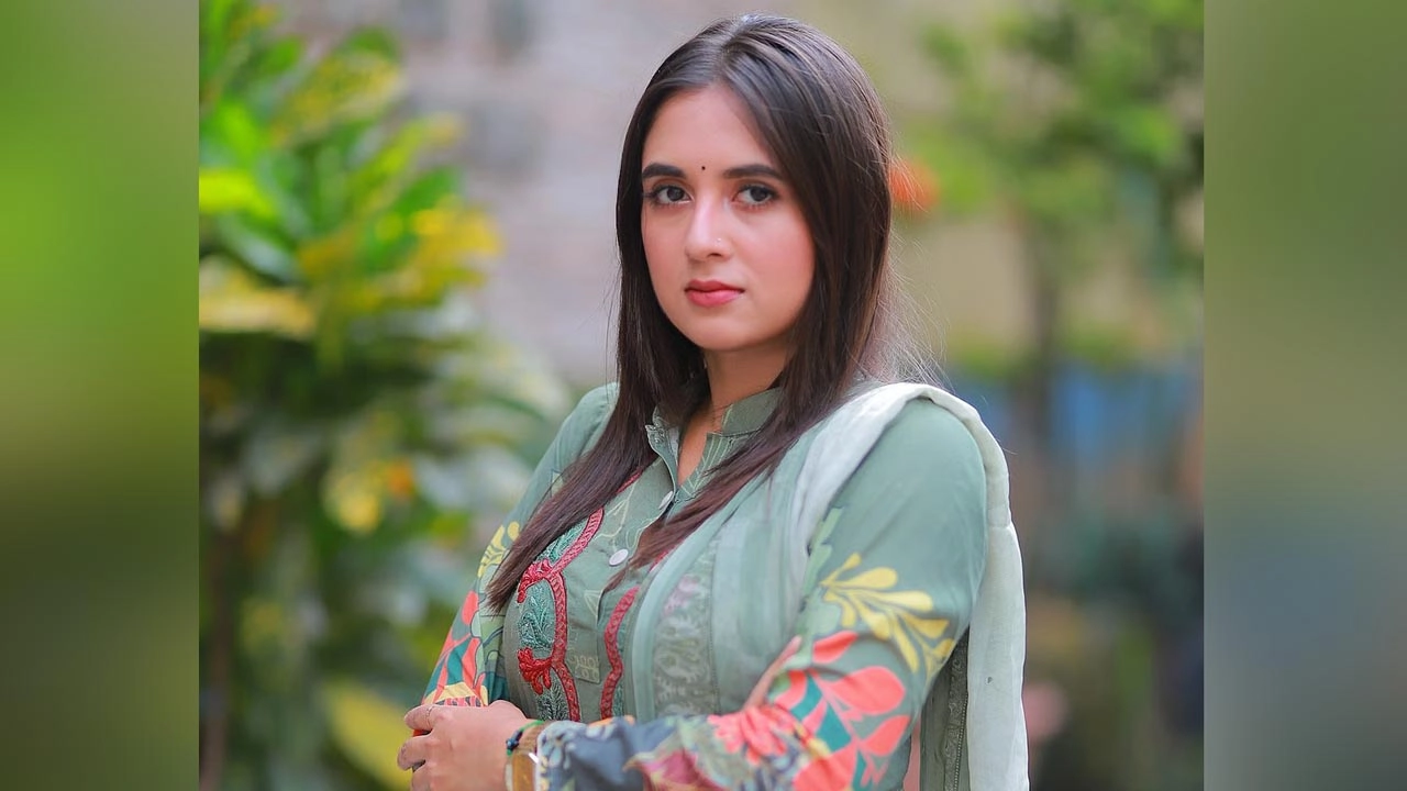 অভিনেত্রী তানিয়া বৃষ্টি