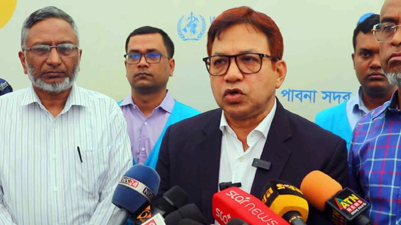 স্বাস্থ্য সচিব কামরুজ্জামান চৌধুরী