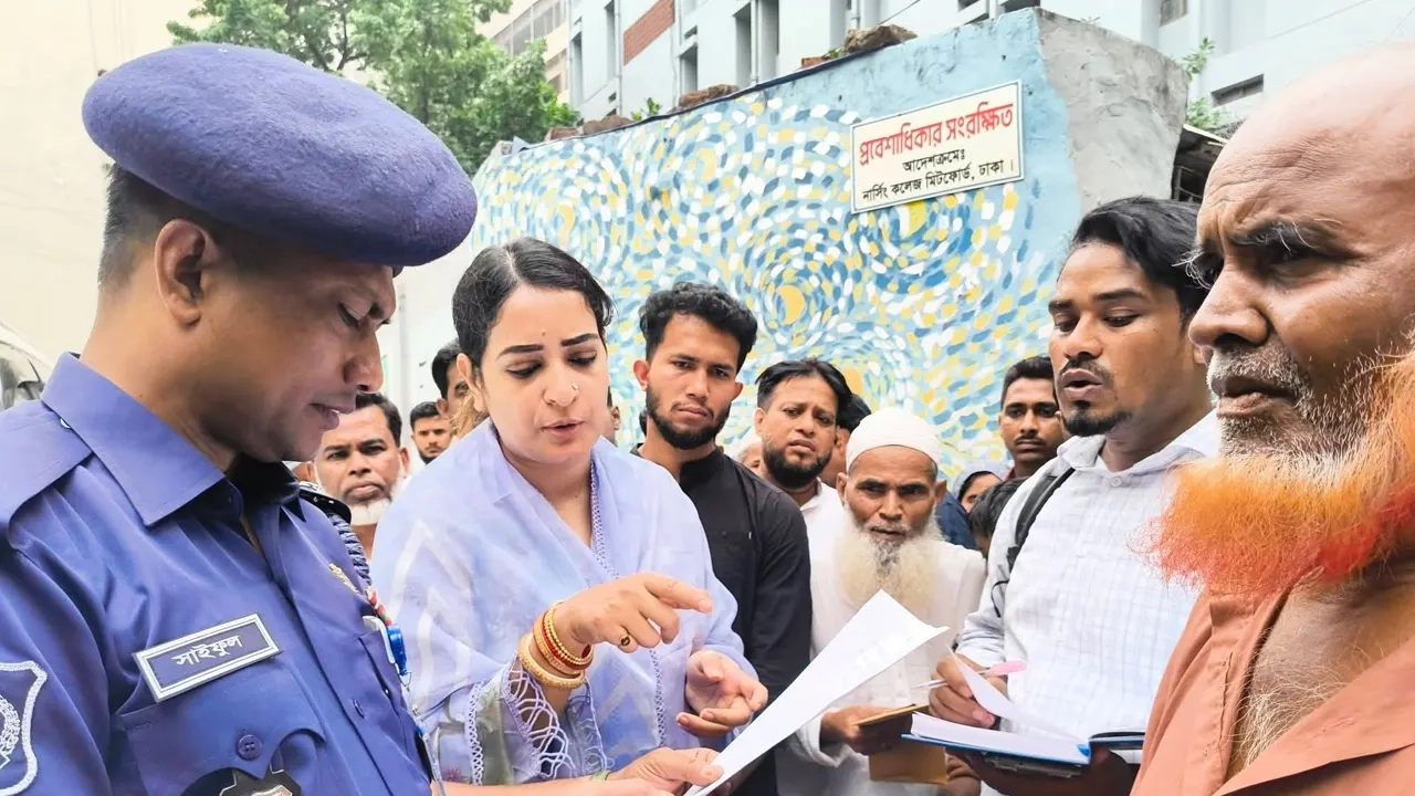 কেরানীগঞ্জে অগ্নিকাণ্ডের ঘটনায় ৩ মরদেহ শনাক্ত