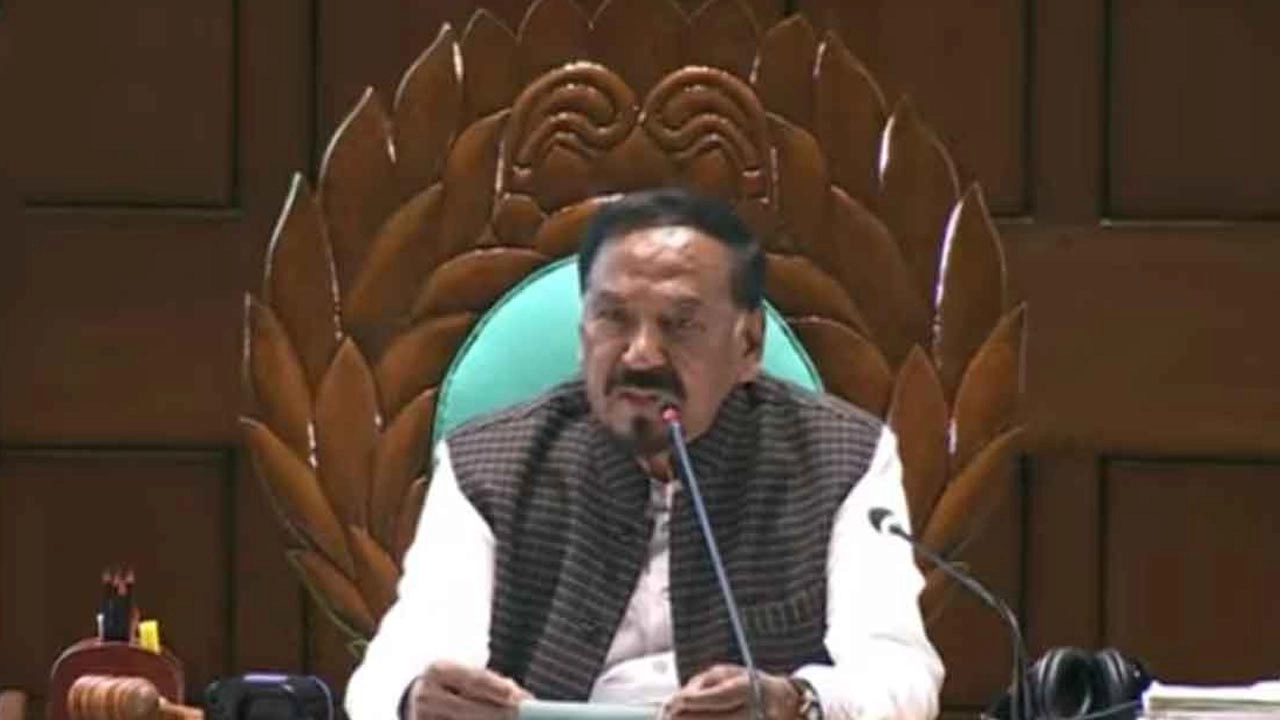 স্পিকার হাফিজ উদ্দিন আহমেদ।