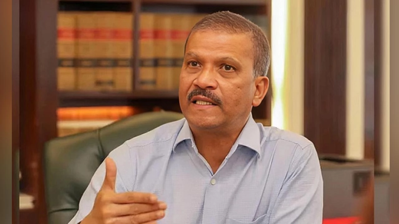 যুক্তরাষ্ট্রের সঙ্গে চুক্তি ইস্যুতে আমাকে ডাকা হয়নি: আসিফ নজরুল