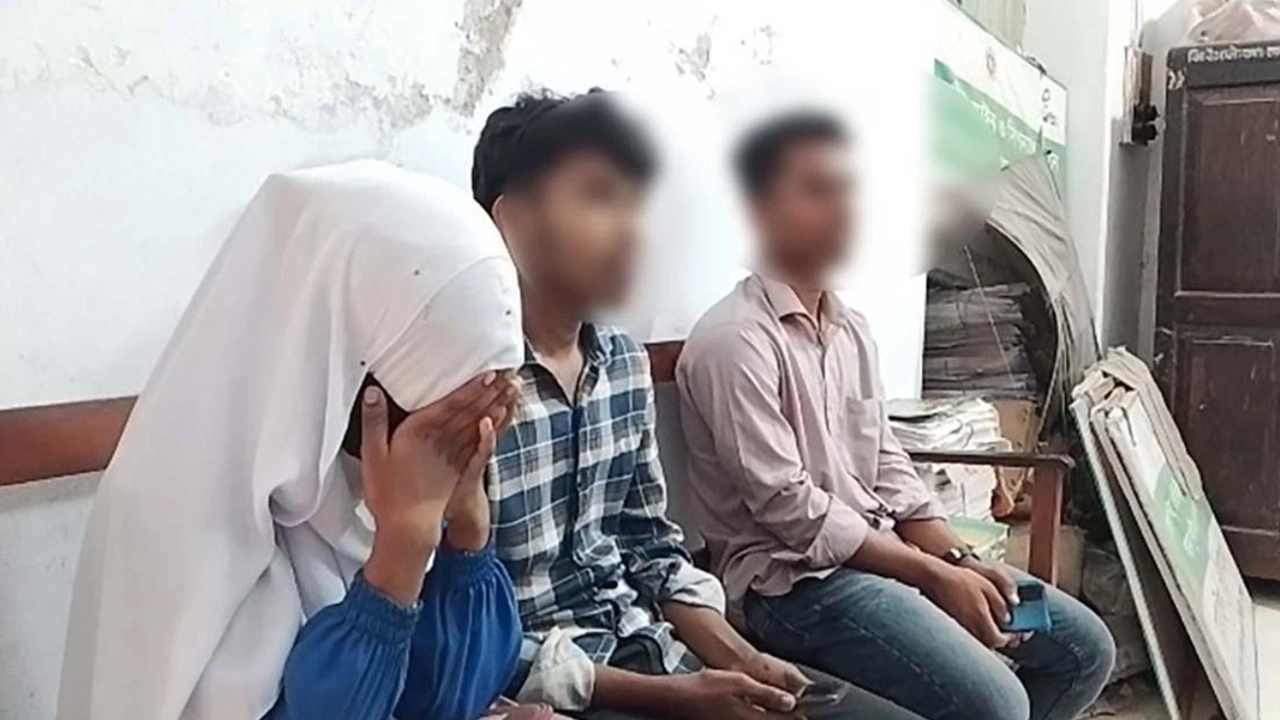 যশোরে বাল্যবিবাহের সময় ভ্রাম্যমান আদালতের অভিযানে বর-কনেসহ তিনজনকে হাতেনাতে আটক করা হয়েছে।