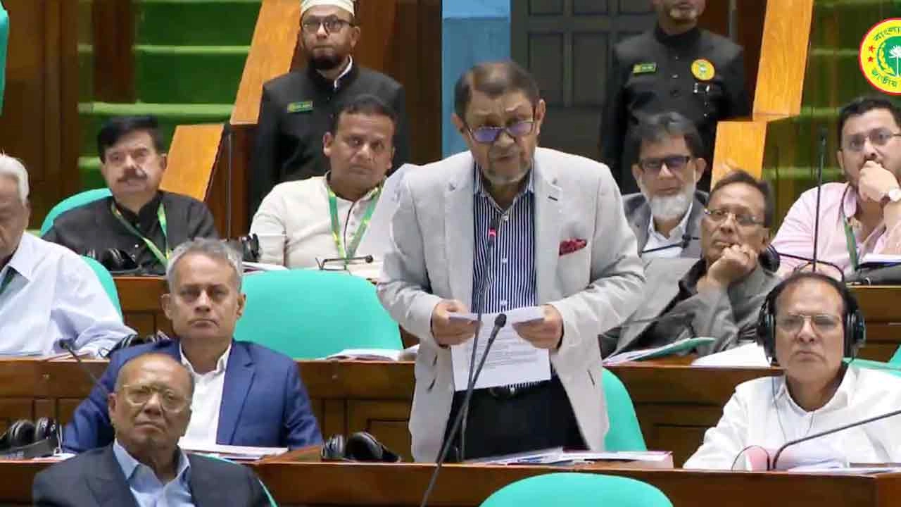 স্বাস্থ্য ও পরিবার কল্যাণ মন্ত্রী সরদার সাখাওয়াত হোসেন বকুল