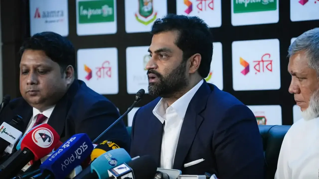 দায়িত্ব গ্রহণের পর প্রথম সংবাদ সম্মেলনে তামিম ইকবাল ।। ছবি: সংগৃহীত