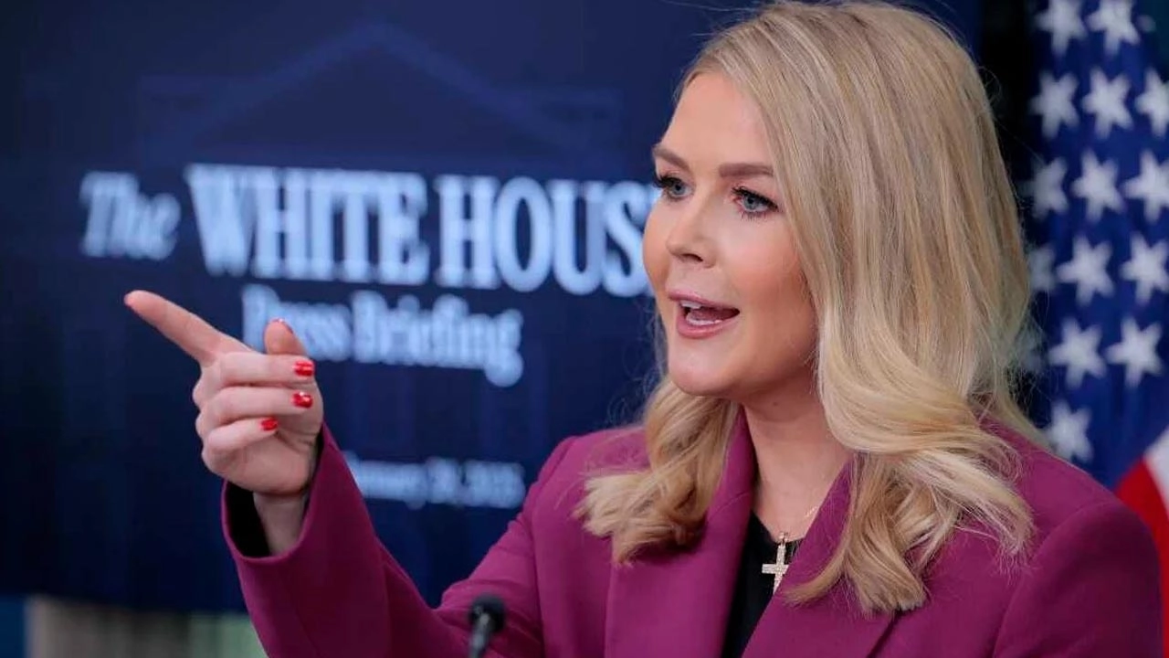 ইরানের সঙ্গে পরিস্থিতি কোন পর্যায়ে তা শুধু ট্রাম্পই জানেন: লেভিট