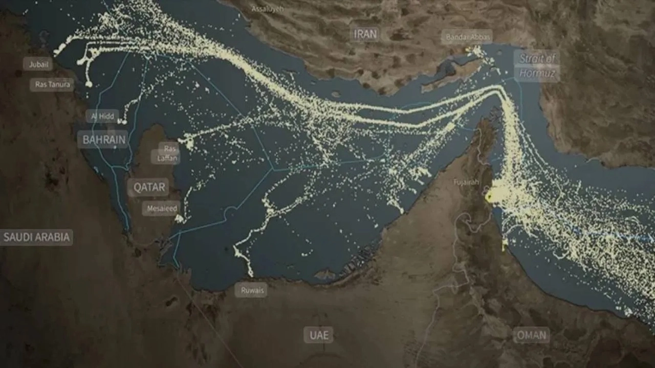 ফের হরমুজ প্রণালি বন্ধ করল ইরান