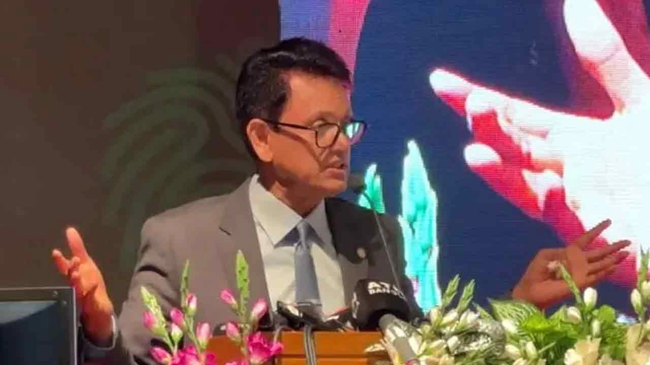 শিক্ষামন্ত্রী ড. আ ন ম এহছানুল হক মিলন