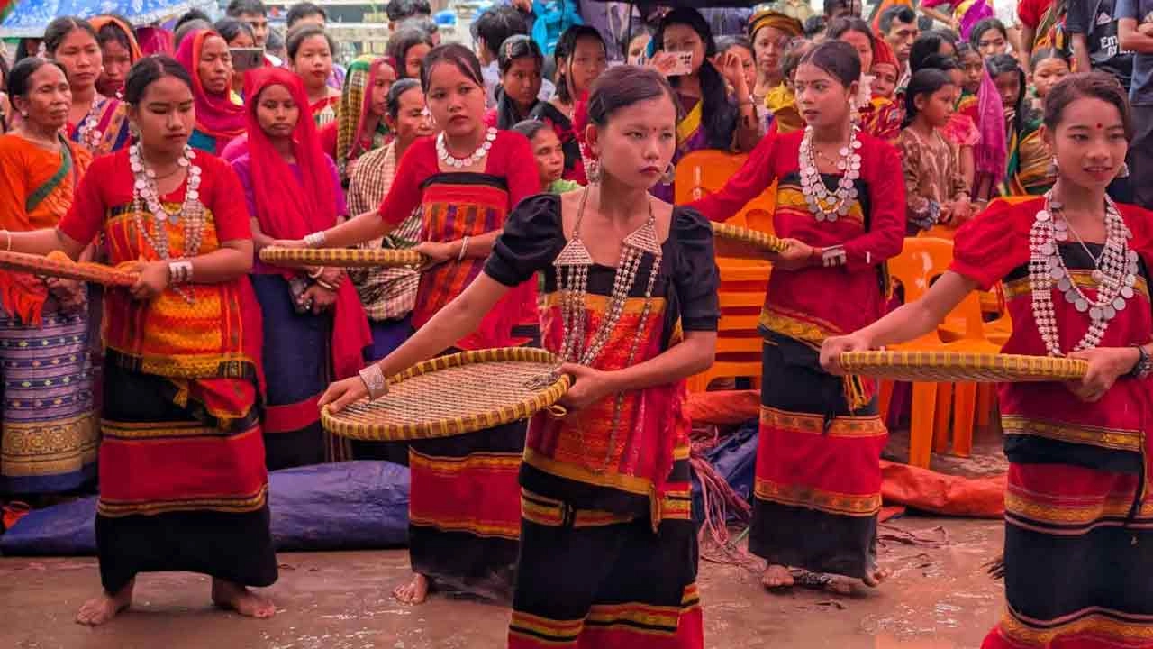 খাগড়াছড়িতে ত্রিপুরাদের বর্ষবরণ উৎসব