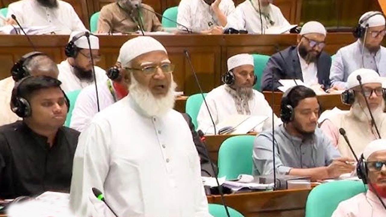 সংসদে ডা. শফিকুর রহমান। 