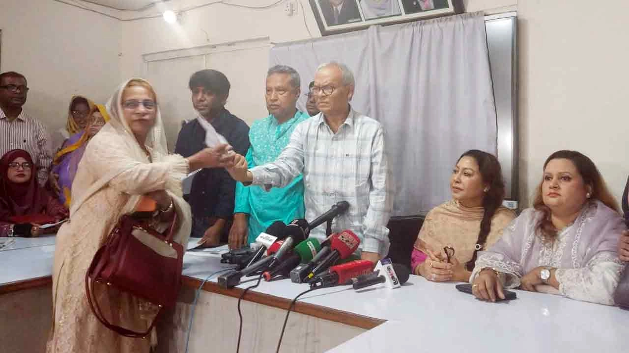 বিএনপির দলীয় মনোনয়ন ফরম বিক্রি শুরু