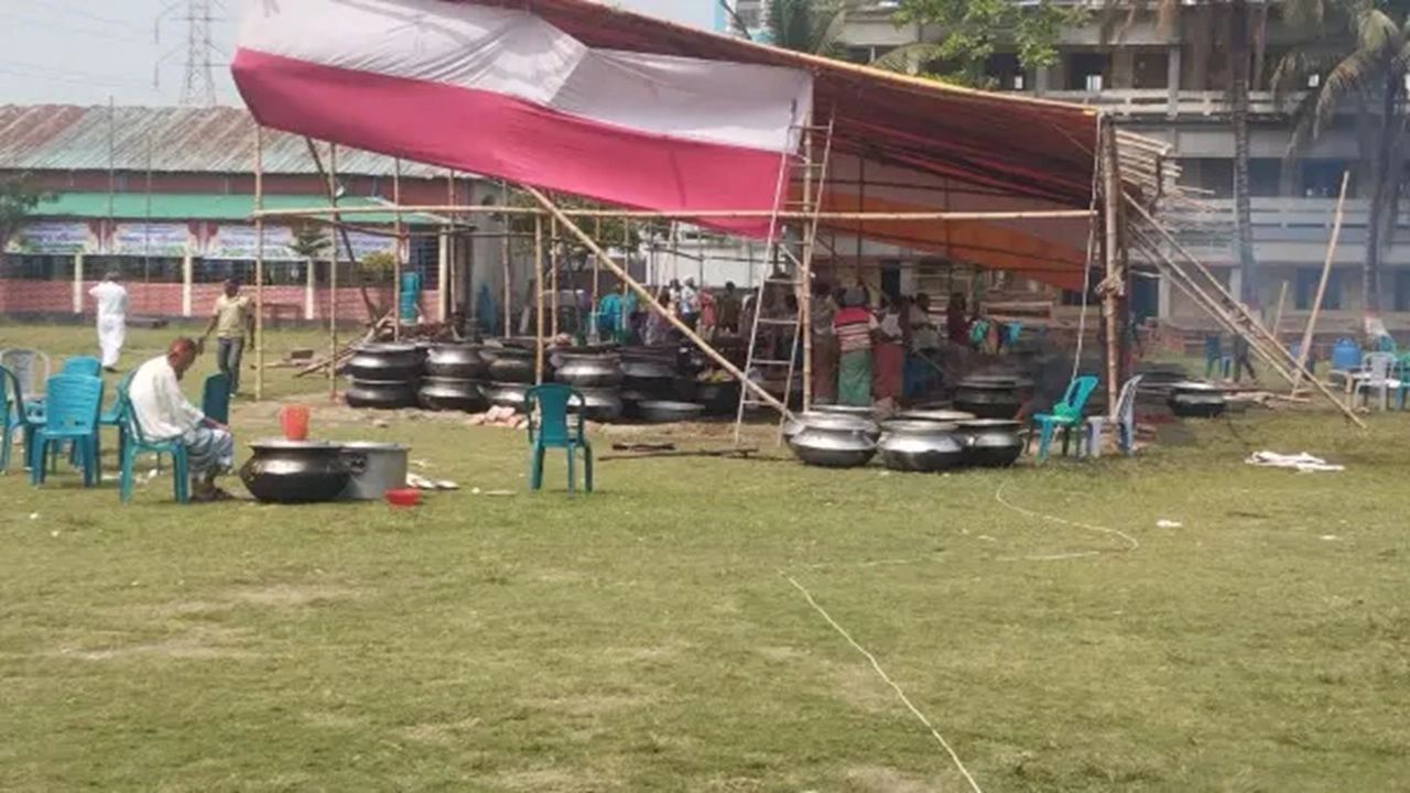 কুলখানি অনুষ্ঠানে পদদলিত হয়ে শিশুসহ আহত ১৫