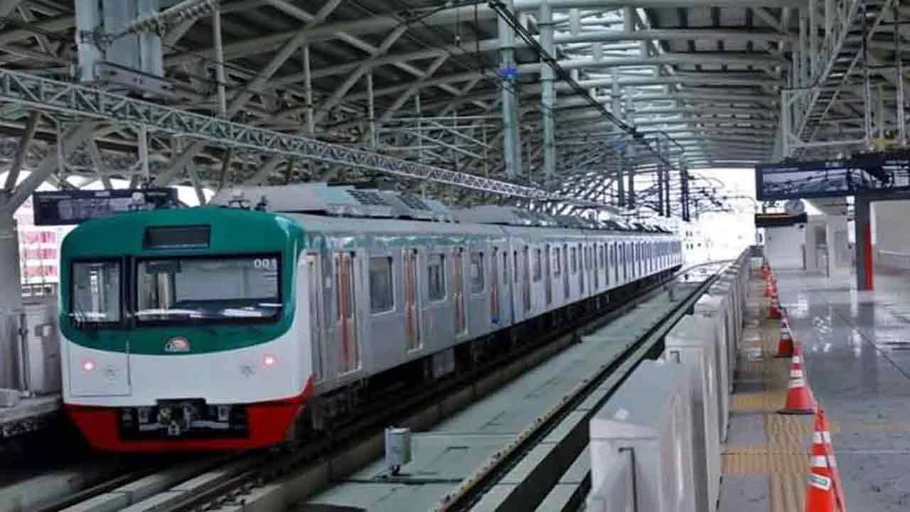 মেট্রো স্টেশন