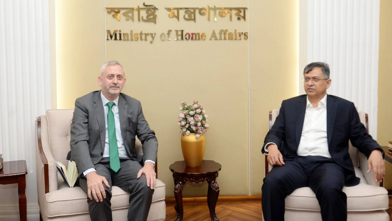 স্বরাষ্ট্রমন্ত্রী  সাথে বাংলাদেশে নিযুক্ত ইউরোপীয় ইউনিয়নের (ইইউ) রাষ্ট্রদূত মাইকেল মিলার সাক্ষাৎ।