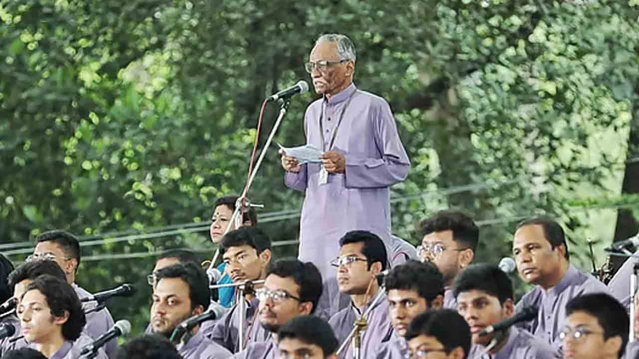 ছায়ানট সভাপতি সারওয়ার আলী। ছবি: সংগৃহীত
