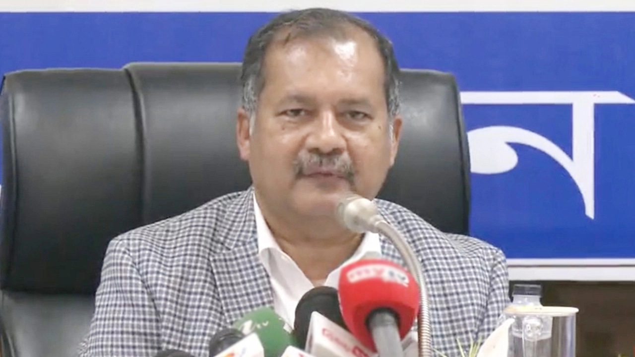 তথ্য ও সম্প্রচারমন্ত্রী জহির উদ্দিন স্বপন