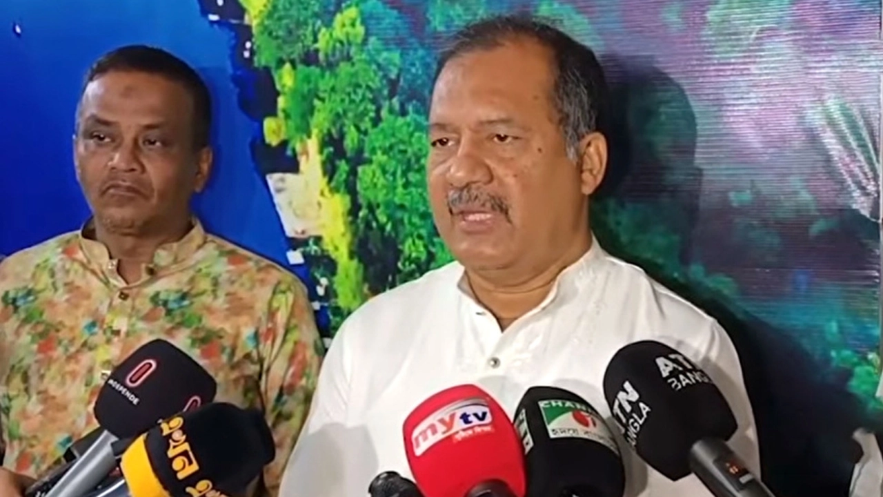 তথ্য ও সম্প্রচার মন্ত্রী জহির উদ্দিন স্বপন ।। ফাইল ছবি