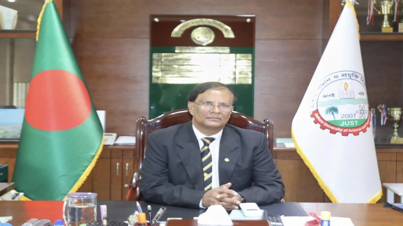 যবিপ্রবির ৫ম উপাচার্য হিসেবে দায়িত্ব নিলেন অধ্যাপক ড. ইয়ারুল কবীর