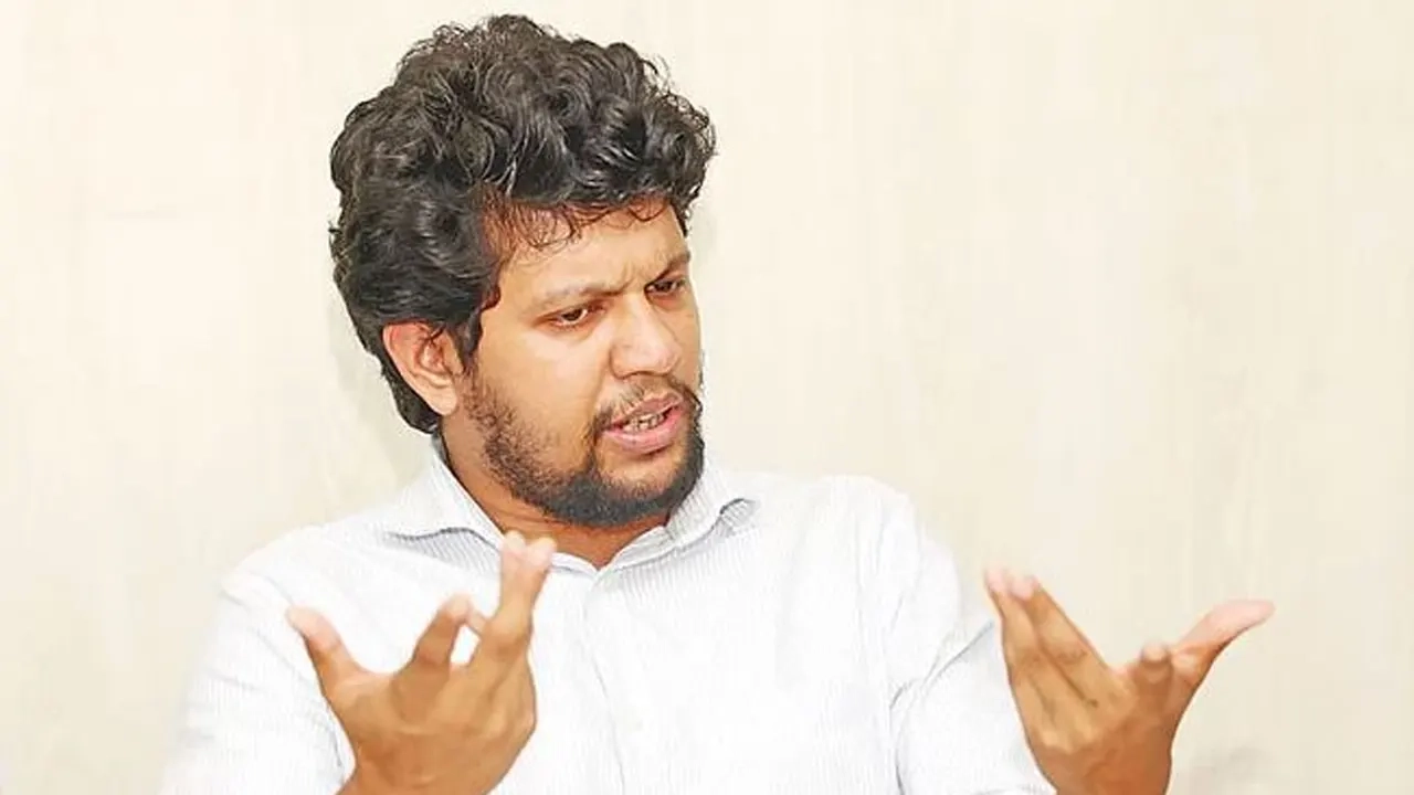 অন্তর্বর্তী সরকারের সাবেক উপদেষ্টা মাহফুজ আলম ।। ফাইল ছবি