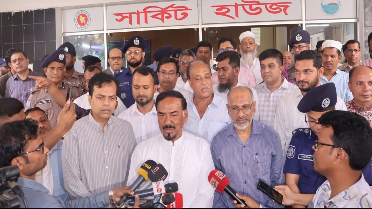 গণতন্ত্র ছাড়া বাংলাদেশের মুক্তি বা সমৃদ্ধি সম্ভব নয়: বরিশালে স্পিকার