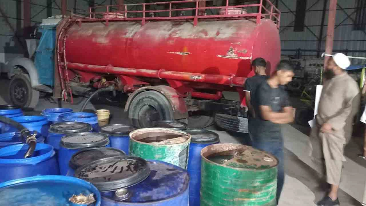 নরসিংদীতে অবৈধ ডিজেল উদ্ধার