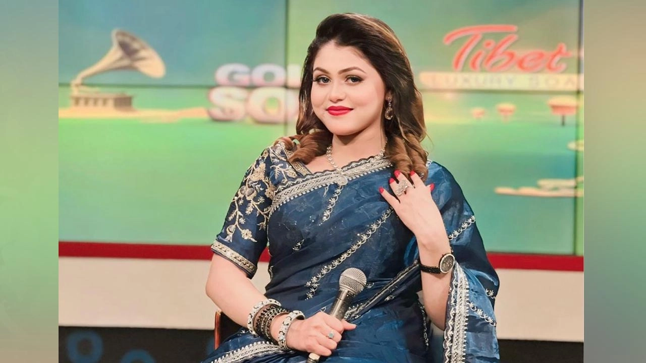 কণ্ঠশিল্পী আকলিমা ইসলাম ইফতি।