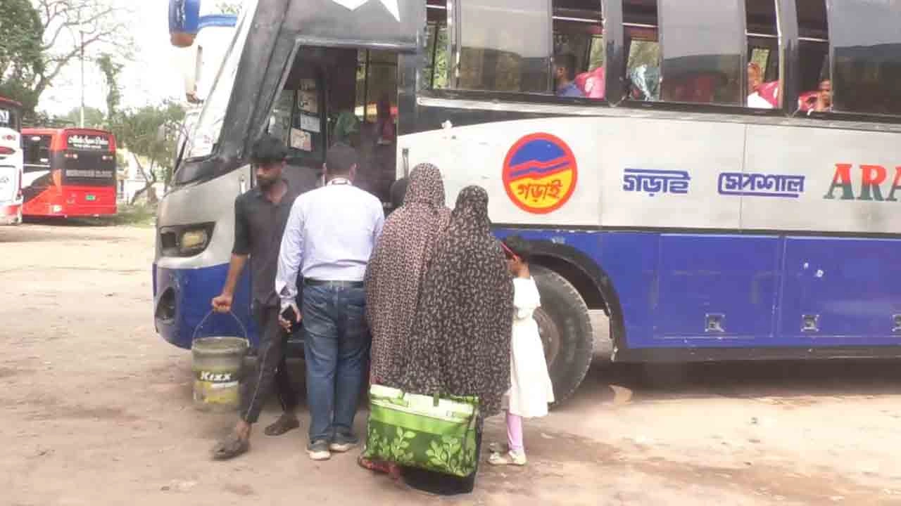 কুষ্টিয়ায় বাস চলাচল শুরু