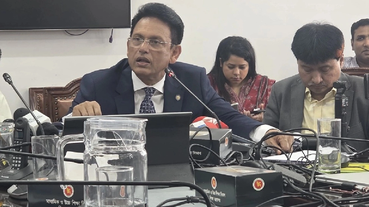সব পরীক্ষা হতে হবে ডিসেম্বরের মধ্যে: শিক্ষামন্ত্রী